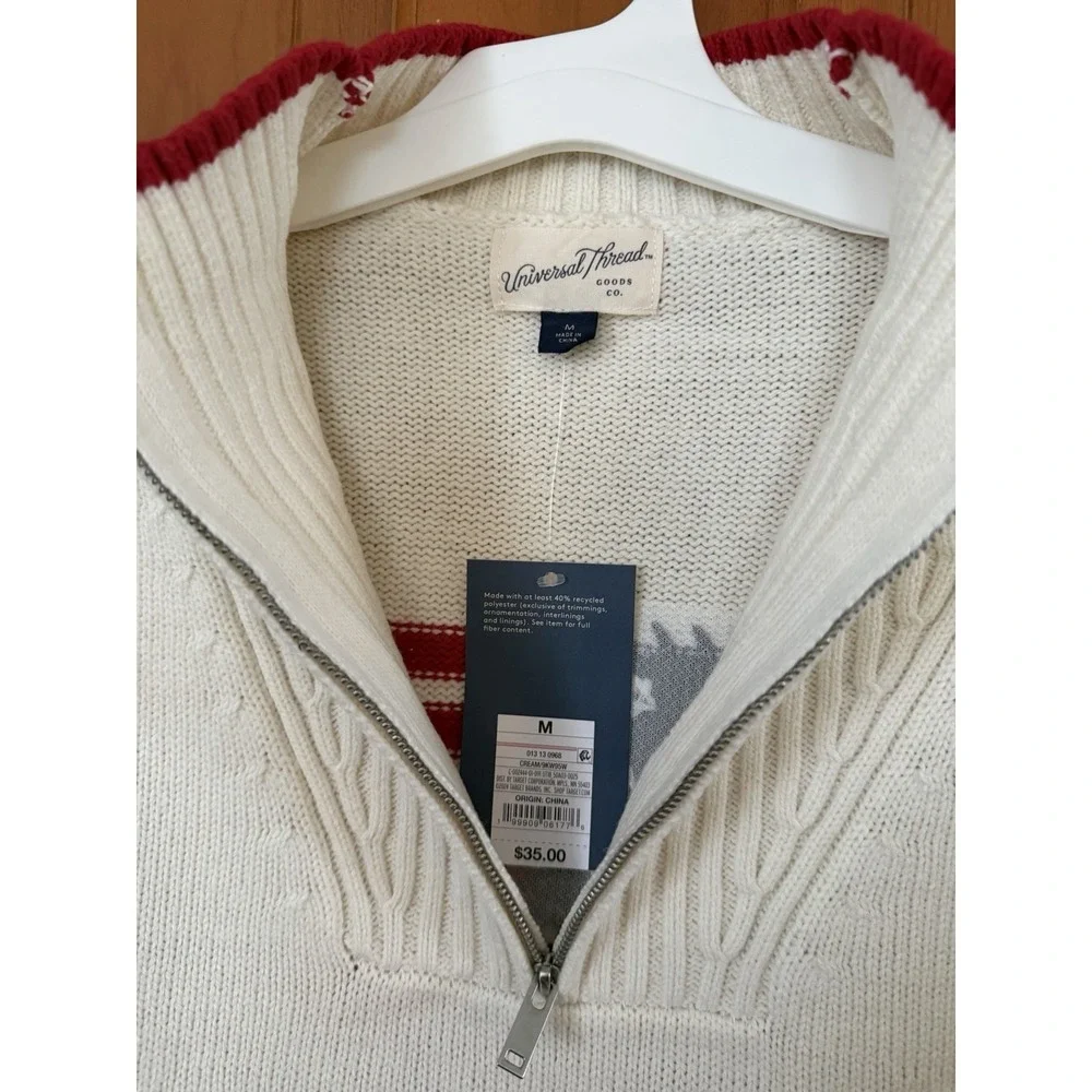 Women's Universal Thread Cream Collard American Flag Pullover Sweater Medium NWT - Picture 3 of 5